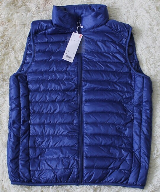 Fall-Men stand collar down jacket vest sports outdoor winter packable & portable duck down jacket no sleeve thermal vest ultra light