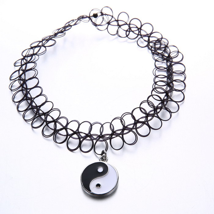 Handmade Hot Selling Vintage Stretch Tattoo Choker Necklace Gothic Punk Grunge Henna Elastic with Pendant Necklaces