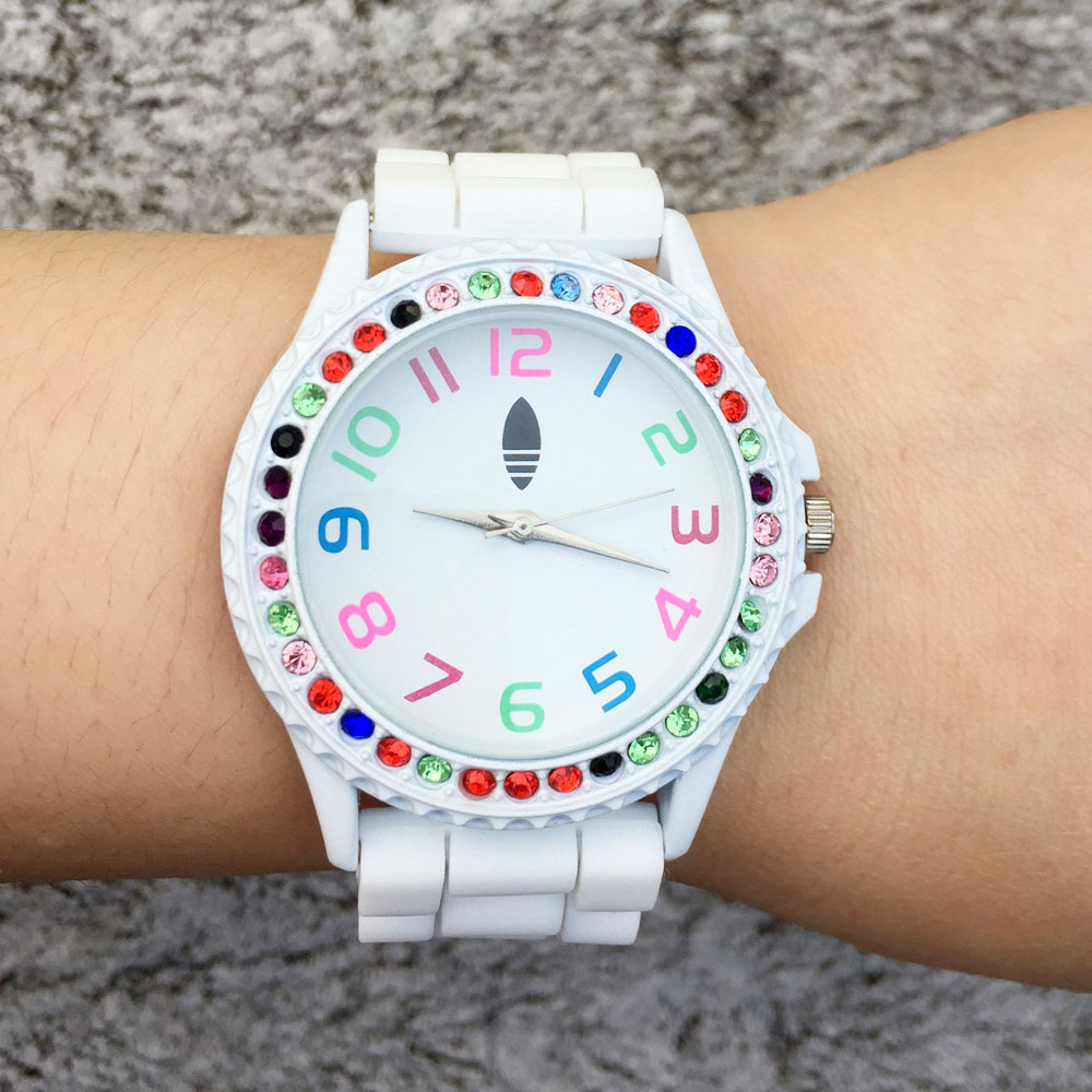 Casual AD Clover Women's Girls 3 Leaves leaf Colorful crystal style dial Silicone band Analog Quartz watch AD15, Slivery;brown
Casual AD Clover Women's Girls 3 Leaves leaf Colorful crystal style dial Silicone band Analog Quartz watch AD15, Slivery;brown