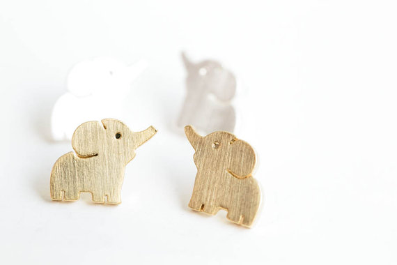 30Pairs Tiny Elephant Stud Earrings Fashion Design Cute Baby Elephant Earring Studs Kids Animal Jewelry for Women