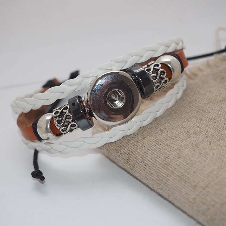 5pcs/lot handmade snap leather Bracelets Fit Snaps Snap Buttons 18mm with adjustable knot Free Shipping giger snap jewelry
5pcs/lot handmade snap leather Bracelets Fit Snaps Snap Buttons 18mm with adjustable knot Free Shipping giger snap jewelry