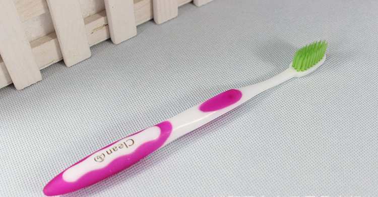 new arrival Aloe Dent toothbrush with Double green fur for adult/childen toothbrush for Antibacterial cleaning