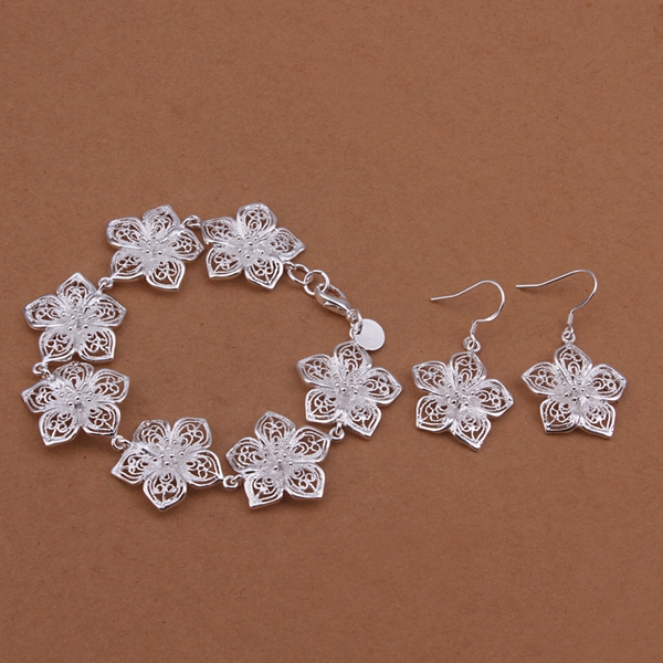 High grade 925 sterling silver Flowers bracelet earrings piece jewelry sets DFMSS453 brand new Factory direct sale wedding 925 silver
High grade 925 sterling silver Flowers bracelet earrings piece jewelry sets DFMSS453 brand new Factory direct sale wedding 925 silver