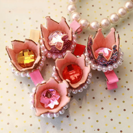 New Kids Girls Xmas Dacing Party Hair Clips Crown Pearl Princess Barrette Ribbon