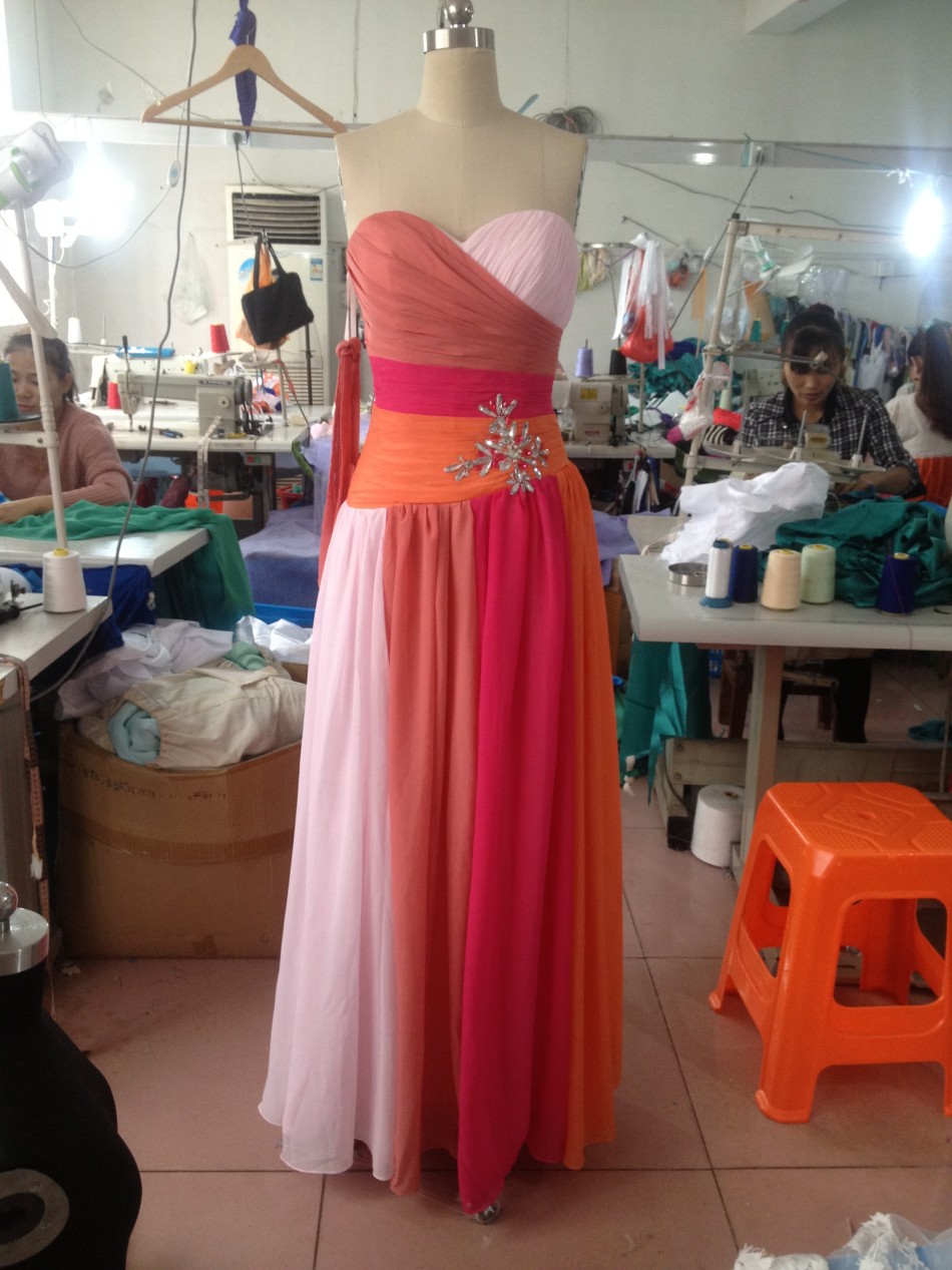 Real Image Colorful Chiffon Prom Dress Crystal Beaded Cross Ruffles Sweetheart A Line Floor Length Long Prom Dresses Under $50 Lace Up Back
