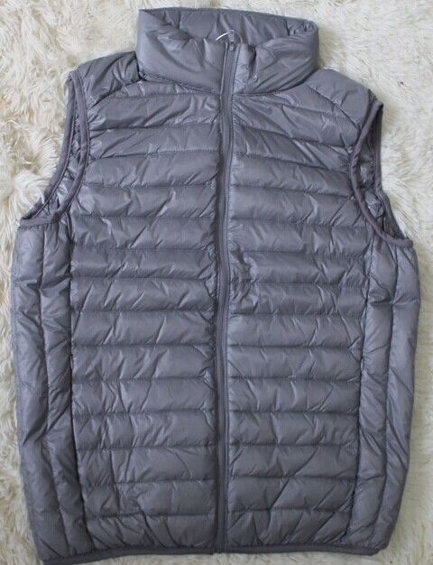 Fall-Men stand collar down jacket vest sports outdoor winter packable & portable duck down jacket no sleeve thermal vest ultra light