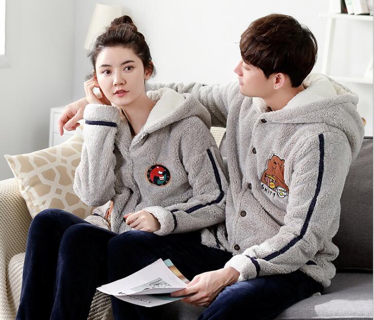 Winter new coral cashmere couples pajamas men and women plus velvet thick flannel can be outside the home clothing suit, Gray
Winter new coral cashmere couples pajamas men and women plus velvet thick flannel can be outside the home clothing suit, Gray
