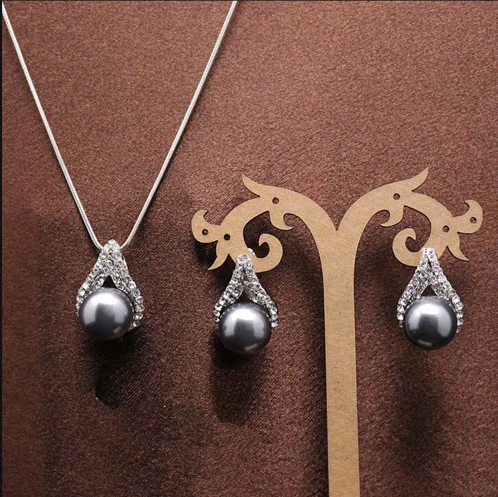 Free Shipping Fashion New Hot Women's 18k Platinum Plated Pearl Austrian Crystal Necklace Earrings Jewelry Sets Wedding, Gray
Free Shipping Fashion New Hot Women's 18k Platinum Plated Pearl Austrian Crystal Necklace Earrings Jewelry Sets Wedding, Gray