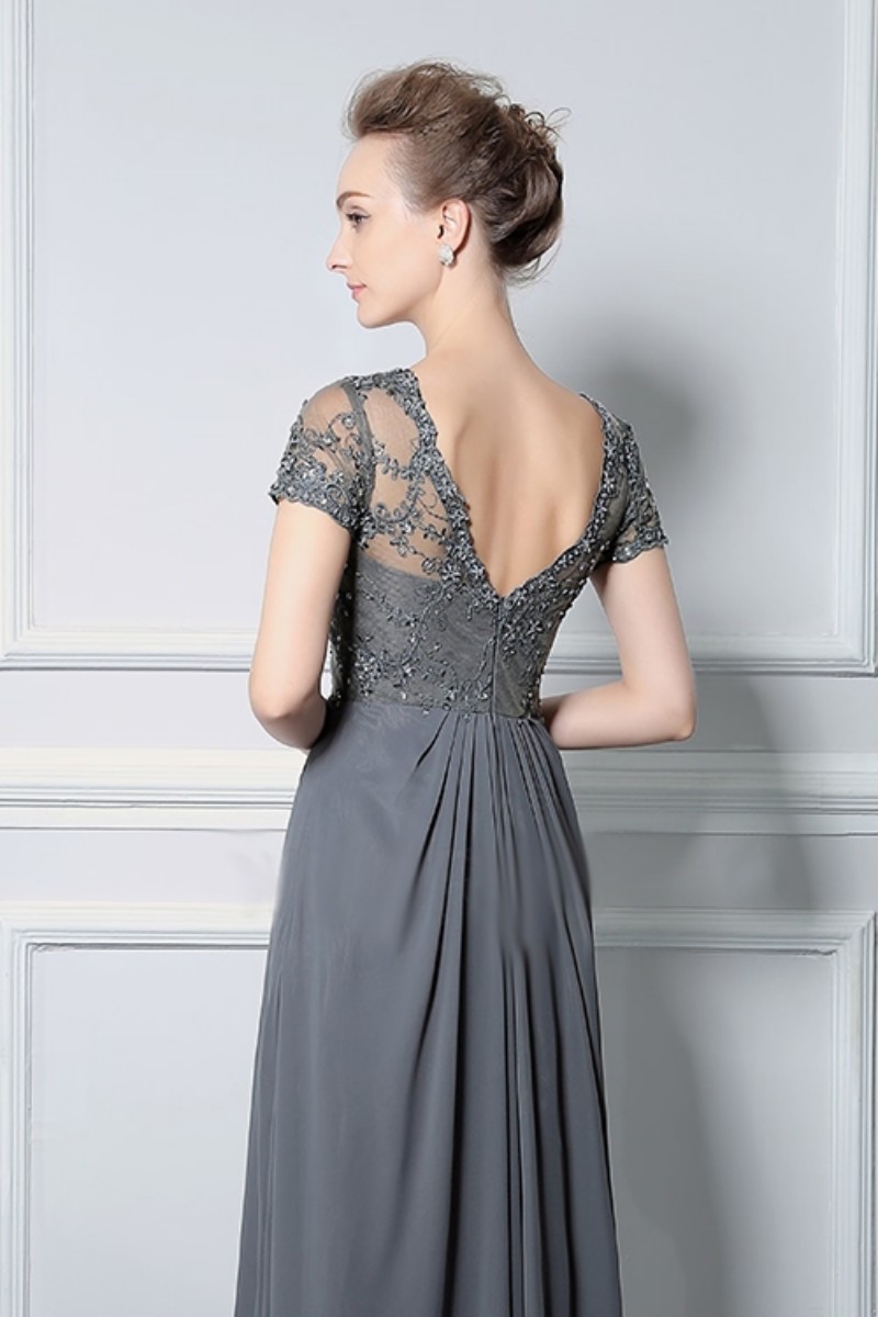 Short Sleeve Long Mother Of The Bride Dresses Floor Length Grey Lace Applique Jewel Neck Plus Size Formal Dress Mother's Gown Evening Gowns