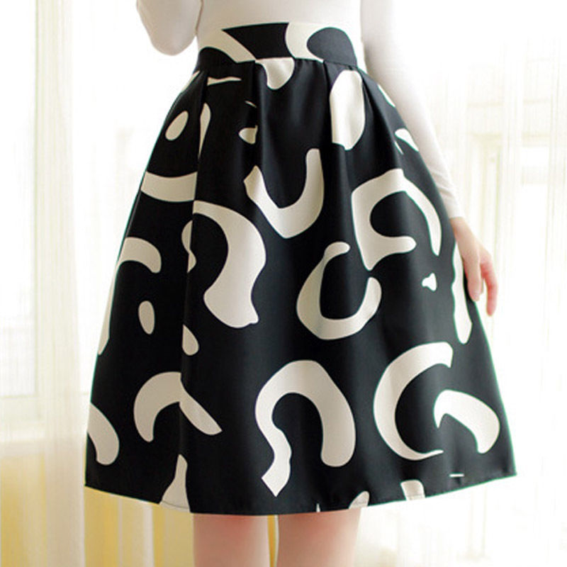 Wholesale- JLZXSY Womens Hepburn Black white Contrast Color Print Elastic Waist Pleated A-Line Swing Flared Midi Skirt