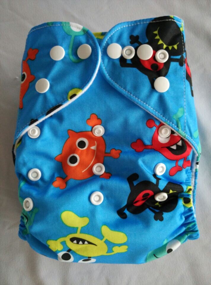 2016 hot sale Wholesale 10pcs Cartoon Baby Diapers Nappies without Inserts Double Row Snaps Prints baby Diapers