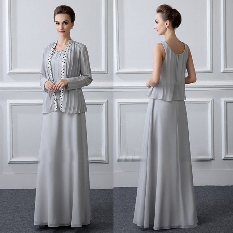 Light Grey Three Pieces Mother Of The Bride Dresses With Long Sleeve Jacket Beads Plus Size Mother's Dress Formal Occasion Gown