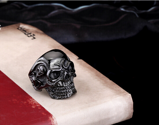 Wholesale-Drop Ship 2016 Fashion Ring Stainless Steel Rings For Man Big Tripple Skull Ring Punk Biker Jewelry