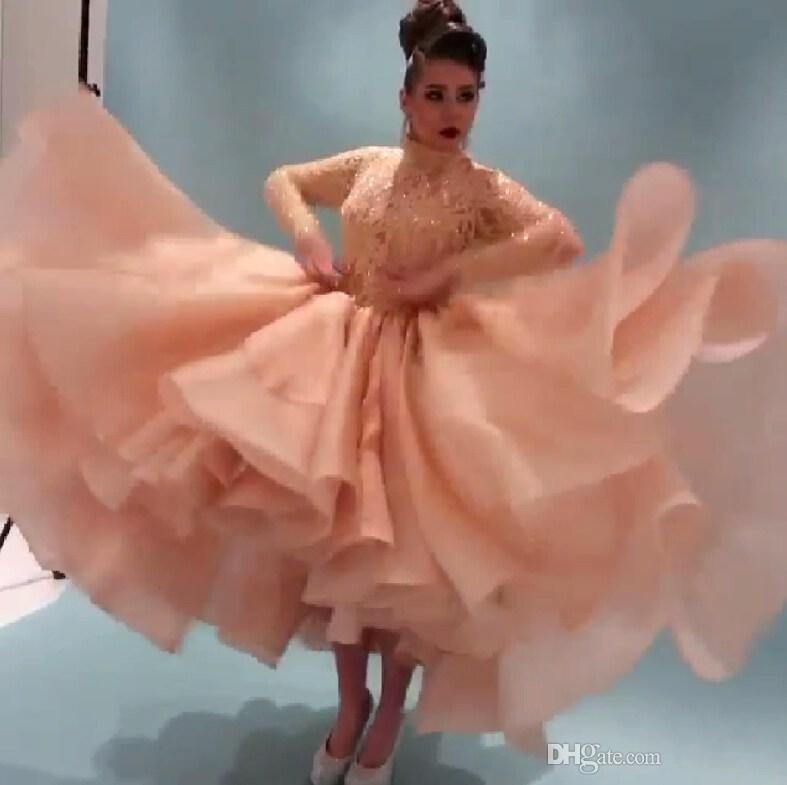 2022 Myriam Fares Celebrity Dresses With Long Sleeves Prom Dress Beaded Lace Party Dresses High Neck High Low Arabia Cocktail Evening Gown, Green
2022 Myriam Fares Celebrity Dresses With Long Sleeves Prom Dress Beaded Lace Party Dresses High Neck High Low Arabia Cocktail Evening Gown, Green