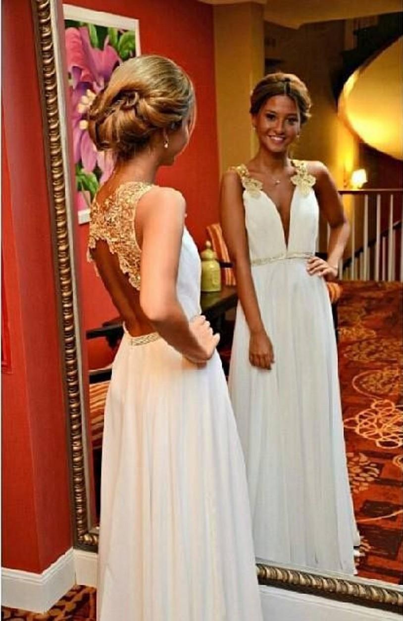 2018 Deep V neck Gold Prom Dresses Chiffon Ruffles Vestidos de Festa back hollow Applique Lace Elegant Formal evening dresses, Fuchsia
2018 Deep V neck Gold Prom Dresses Chiffon Ruffles Vestidos de Festa back hollow Applique Lace Elegant Formal evening dresses, Fuchsia