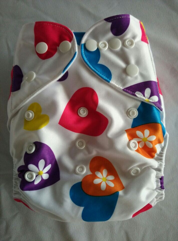 2016 hot sale Wholesale 10pcs Cartoon Baby Diapers Nappies without Inserts Double Row Snaps Prints baby Diapers