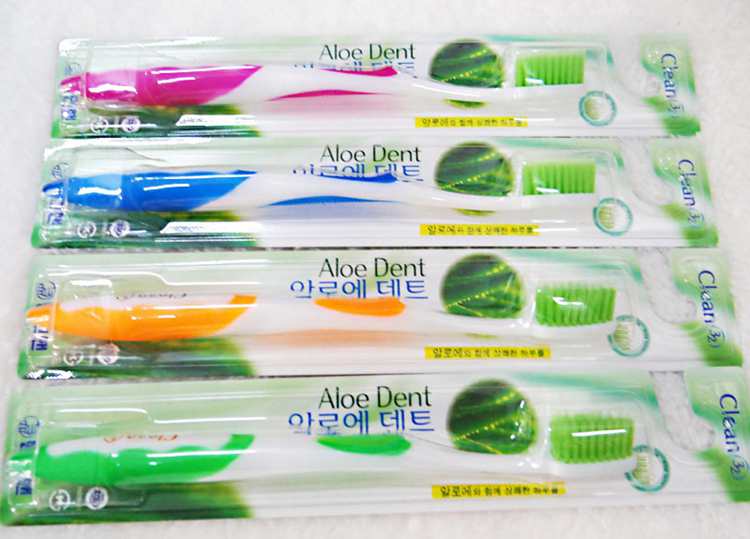 new arrival Aloe Dent toothbrush with Double green fur for adult/childen toothbrush for Antibacterial cleaning