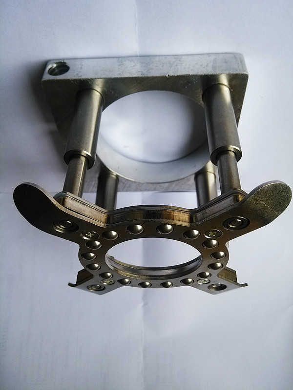 Diameter 65/68/80/85/90/100/105/125mm Auto Fixture Clamp Plate for cnc router Spindle clamp
Diameter 65/68/80/85/90/100/105/125mm Auto Fixture Clamp Plate for cnc router Spindle clamp