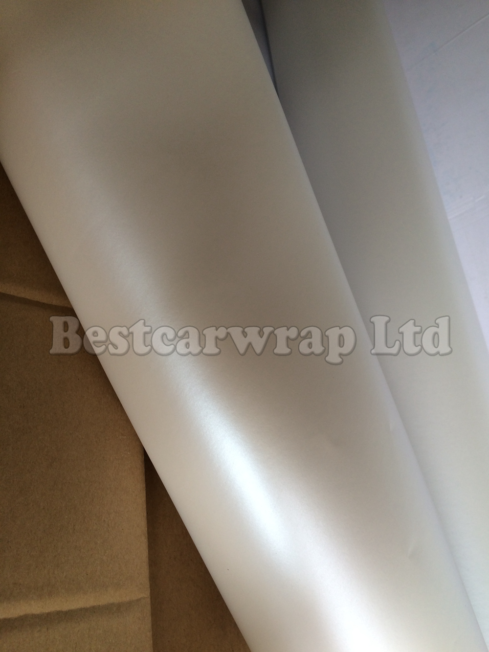 Satin pearl white matte Vinyl Wrap Satin matte Chrome white Car wrap Film With Air bubble Free Foile Pearl White Foil Size 1.52x20m/Roll