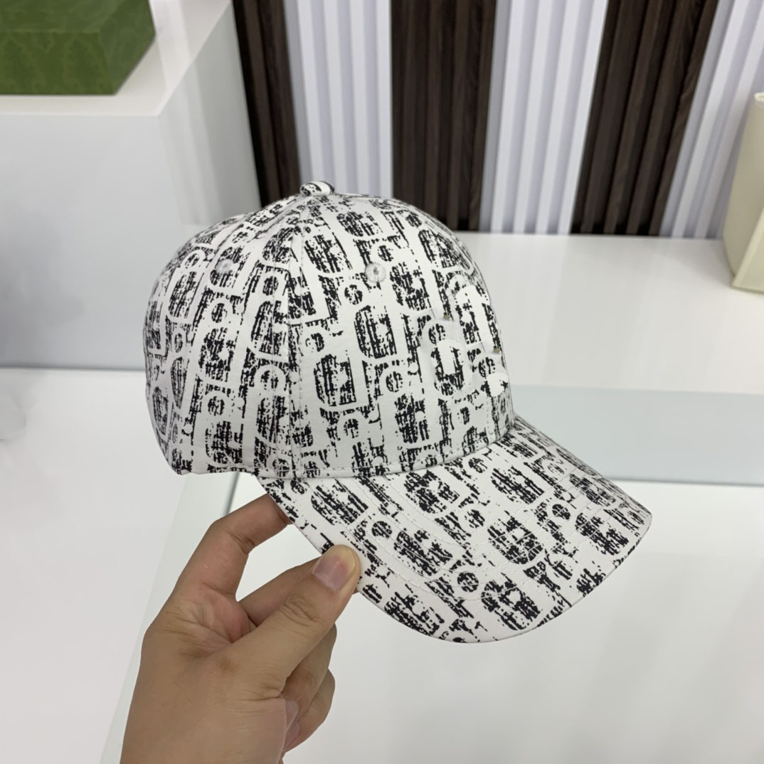 Designer men's and women's baseball cap trend travel duck tongue caps hip hop adjustablec high quality trends fashion Beach Good commodity, Estra costs
Designer men's and women's baseball cap trend travel duck tongue caps hip hop adjustablec high quality trends fashion Beach Good commodity, Estra costs