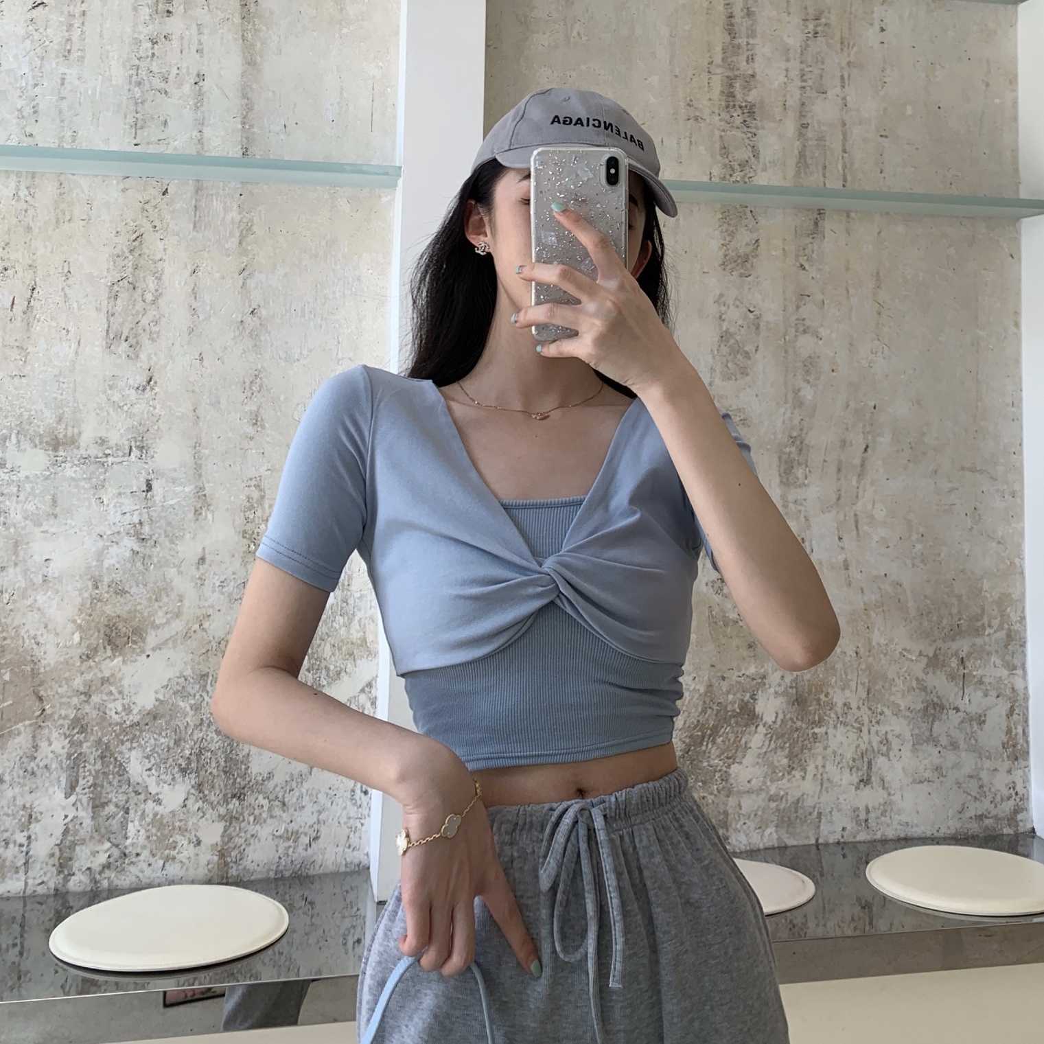 WOMENGAGA summer Korean light blue small fresh gentle elastic cross t-shirt + women's tank tops two piece 3J25 210603