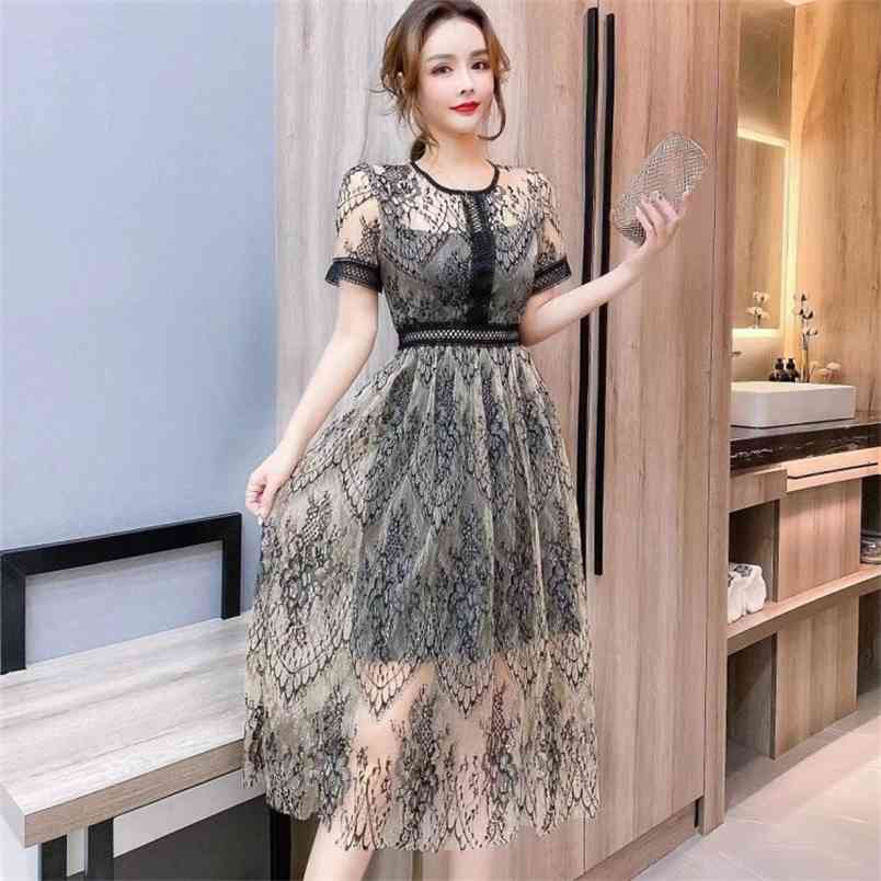 Summer Elegant Sexy Women Vintage Lace short Sleeve O-Neck Femme OL High Waist Casual Slim Party Dresses Robe 210519, Khaki
Summer Elegant Sexy Women Vintage Lace short Sleeve O-Neck Femme OL High Waist Casual Slim Party Dresses Robe 210519, Khaki