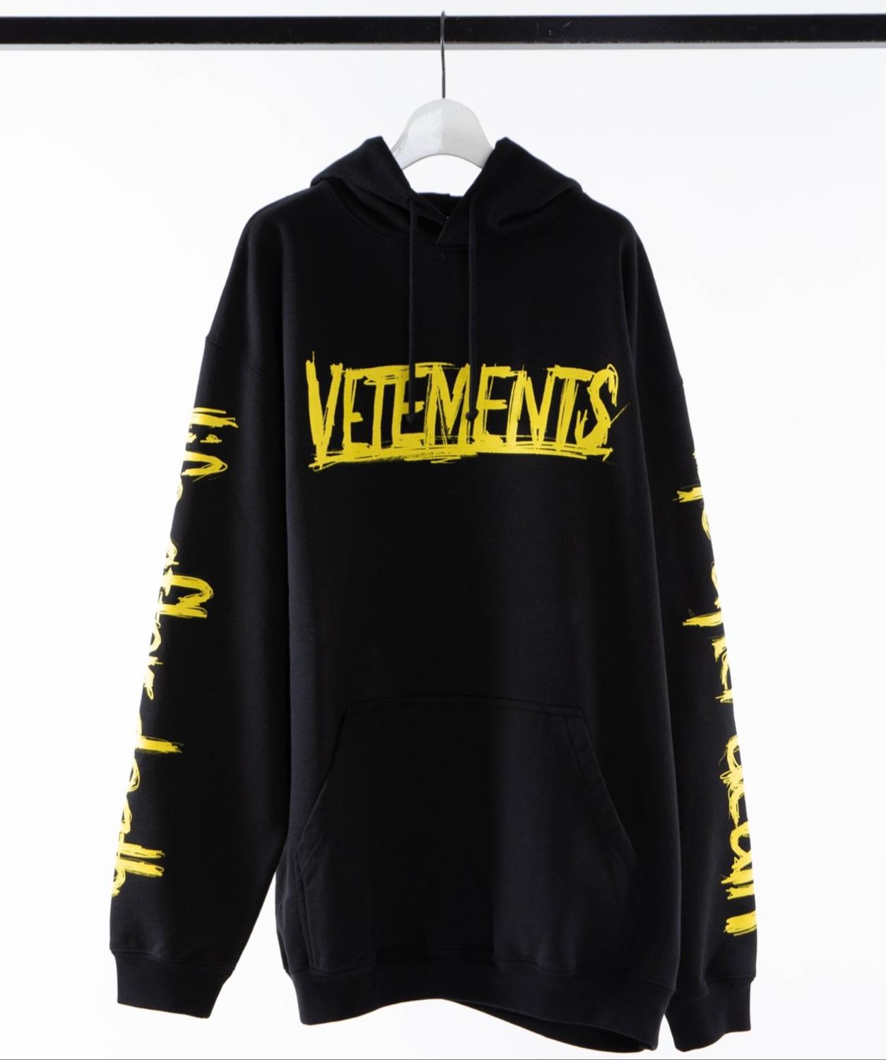 Black World Tour Hoodies Men Women Yellow CITY Text Printed Hoodie Sleeve Life After Death Logo Sweatshirts Hoodies