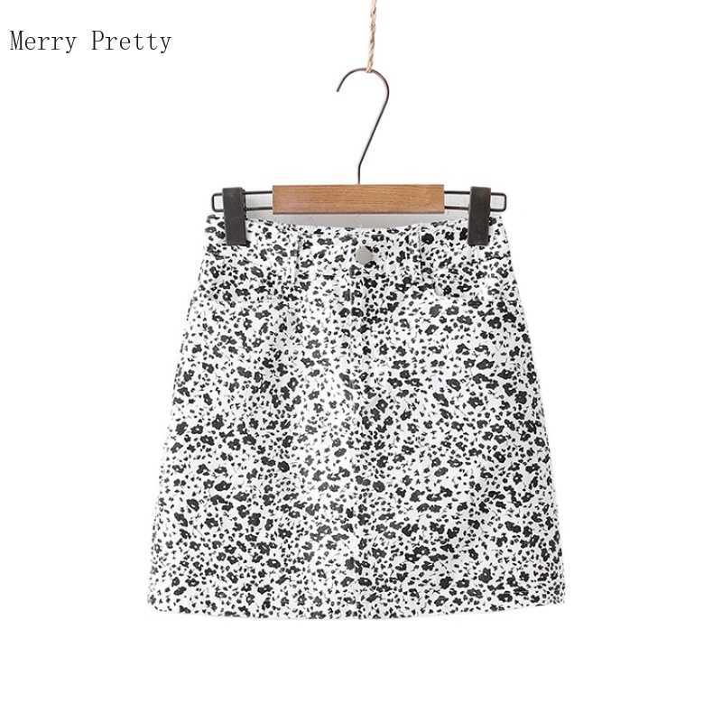 Harajuku Floral Print High Waist Casual Women Mini Skirts Summer Korean Fashion Ladies Graphic Bottom Clothing 210526, White
Harajuku Floral Print High Waist Casual Women Mini Skirts Summer Korean Fashion Ladies Graphic Bottom Clothing 210526, White