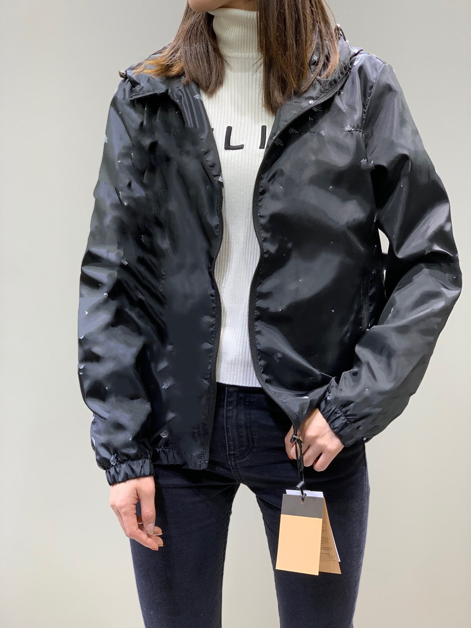 Men's North Cashew Flower Jackets Summer Outdoor Windproof and Waterproof Skin Clothes Women Clothing Men Hoodie Face Jacket 90 -4XL, Black;brown
Men's North Cashew Flower Jackets Summer Outdoor Windproof and Waterproof Skin Clothes Women Clothing Men Hoodie Face Jacket 90 -4XL, Black;brown