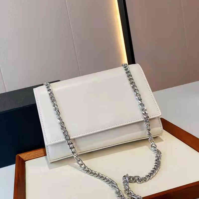 Evening Bags Ladies luxurys Designers Clutch Cross body Purse Shoulder Bag Fashion High Quality selling Classic leather wallet Two-color chain With 1U9W, 1# packing bag
Evening Bags Ladies luxurys Designers Clutch Cross body Purse Shoulder Bag Fashion High Quality selling Classic leather wallet Two-color chain With 1U9W, 1# packing bag