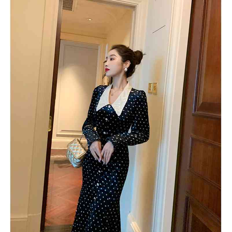 Black polka dot doll collar velvet dress female autumn and winter French retro temperament 210603
Black polka dot doll collar velvet dress female autumn and winter French retro temperament 210603
