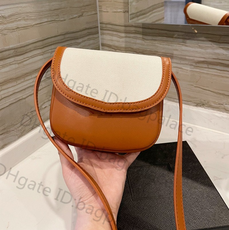 High Quality 2021 Luxurys Designers Saddle Bags Shoulder Retro Handbag Ladies Women Totes Fashion Classic Handbags Printed Crossbody Clutch Bag Purse Cross body, No bags
High Quality 2021 Luxurys Designers Saddle Bags Shoulder Retro Handbag Ladies Women Totes Fashion Classic Handbags Printed Crossbody Clutch Bag Purse Cross body, No bags