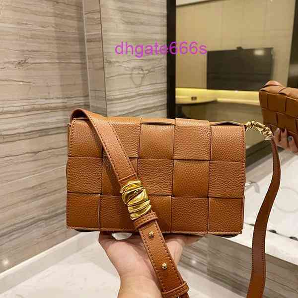 bottegas Designer Handbags Bag Top Quality Pure Leather Messenger Bags Woven Handbag Ladies Luxury Designer Wallet Detachable Liner venetas 0WKN, No bag
bottegas Designer Handbags Bag Top Quality Pure Leather Messenger Bags Woven Handbag Ladies Luxury Designer Wallet Detachable Liner venetas 0WKN, No bag