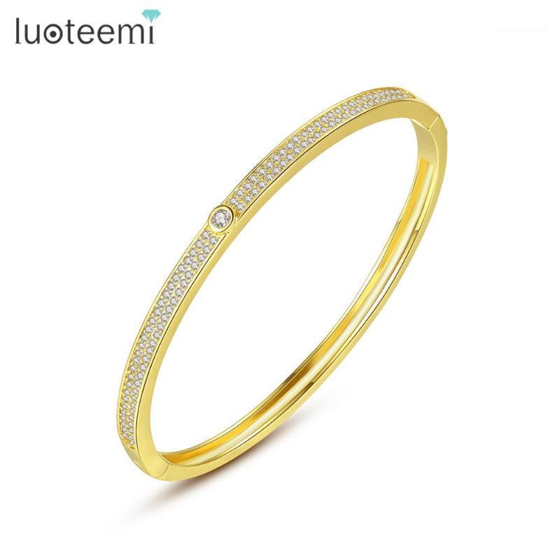 Design Bangles For Women Wedding Dating Shiny Round CZ Stone Two Colors Pulseira Handmade Simple Female Christmas Gift Bangle
Design Bangles For Women Wedding Dating Shiny Round CZ Stone Two Colors Pulseira Handmade Simple Female Christmas Gift Bangle