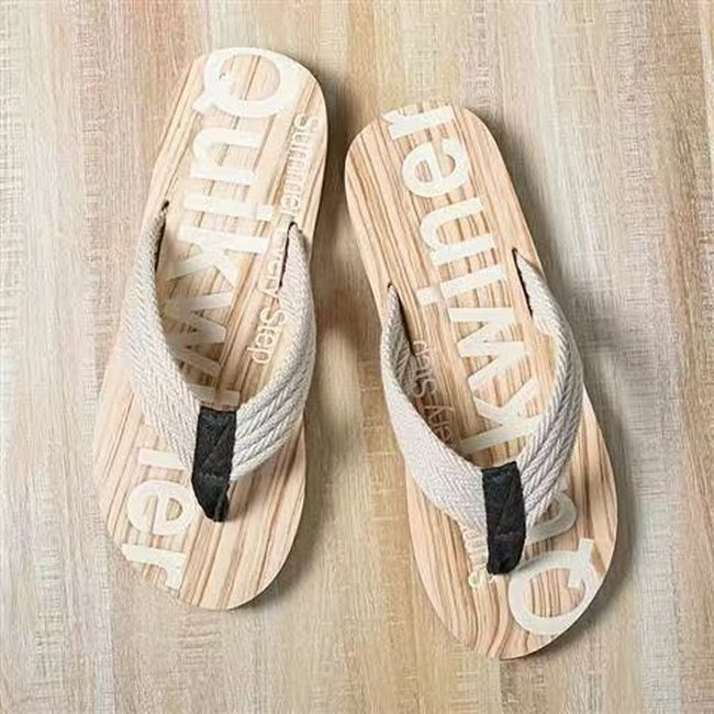 Men sliders flip flop Slippers trend Summer Anti-skid Casual Beach Household Sandals, Black 2
Men sliders flip flop Slippers trend Summer Anti-skid Casual Beach Household Sandals, Black 2