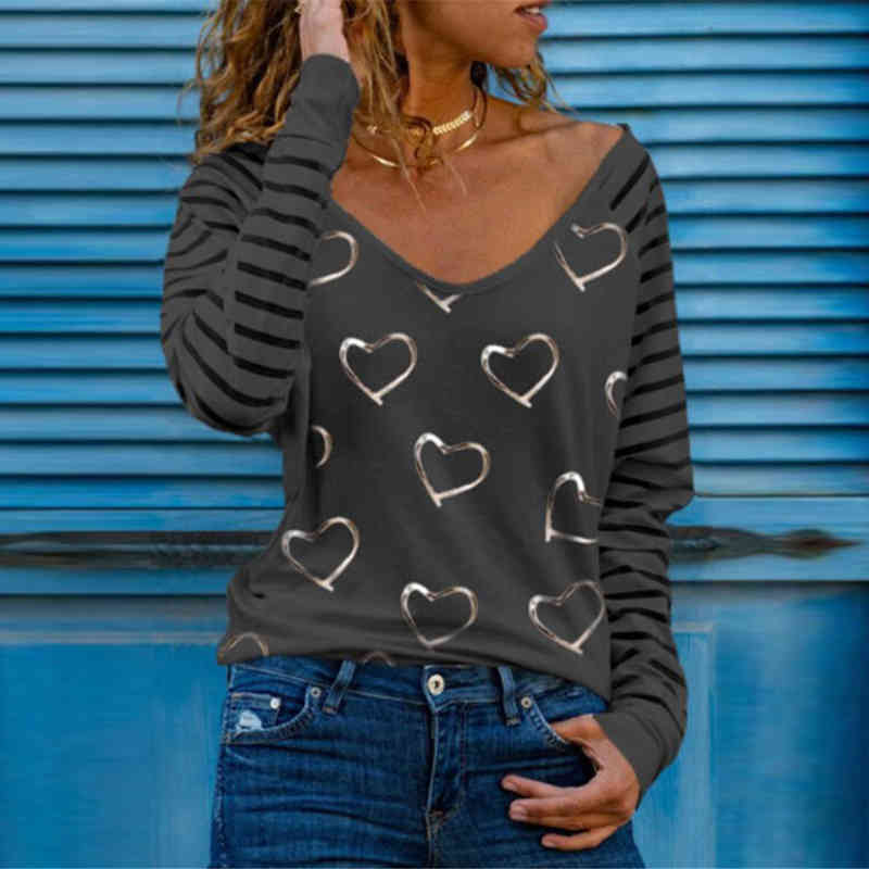 Fashion Women's Love Print V-neck Long Sleeve Casual Shirt Loose Soft Top T-shirt Graphic t shirts Summer Plus Size Tops 210515
