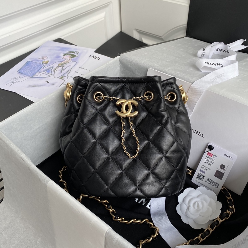 Chanel shoulder bag Top quality Luxurys Designer hobo women wallet lady CC Genuine leather handbag singleCrossbody bags purse Cylinder Purses handbags Lambskin, Carton
Chanel shoulder bag Top quality Luxurys Designer hobo women wallet lady CC Genuine leather handbag singleCrossbody bags purse Cylinder Purses handbags Lambskin, Carton