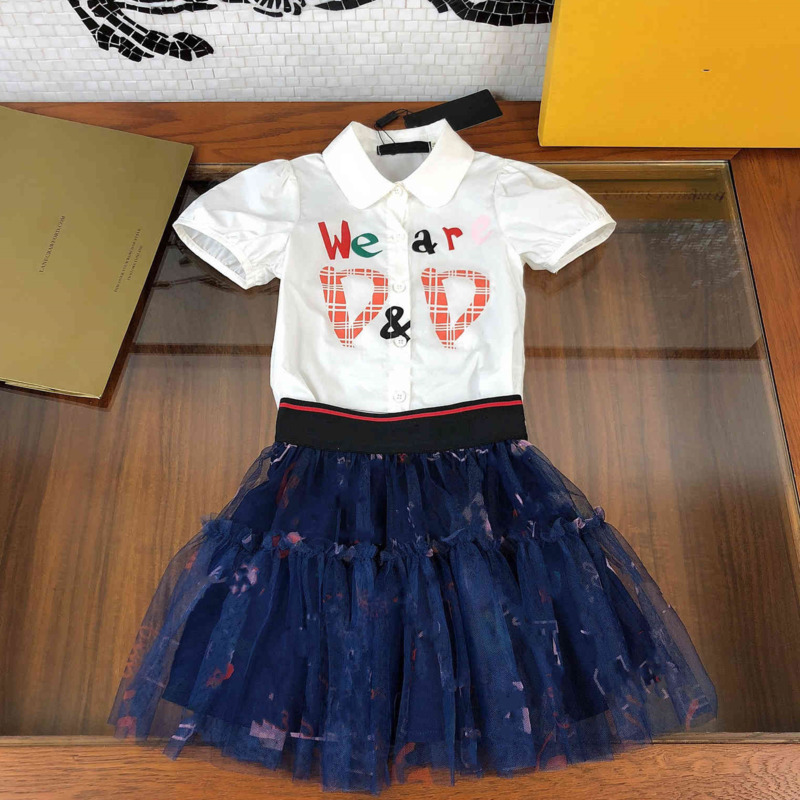 Summer baby clothes grils sets shirts and skirts Designers Clothes Kids print shirt two piece children great quality brand Princess suits, Make-up bid
Summer baby clothes grils sets shirts and skirts Designers Clothes Kids print shirt two piece children great quality brand Princess suits, Make-up bid