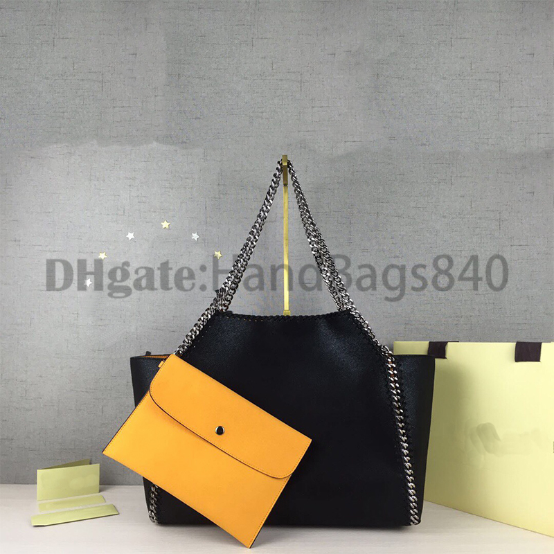 2021 Street smash luxury metal chain fashion bag versatile Artwork small Plain square Patchwork bags, Make up the difference
