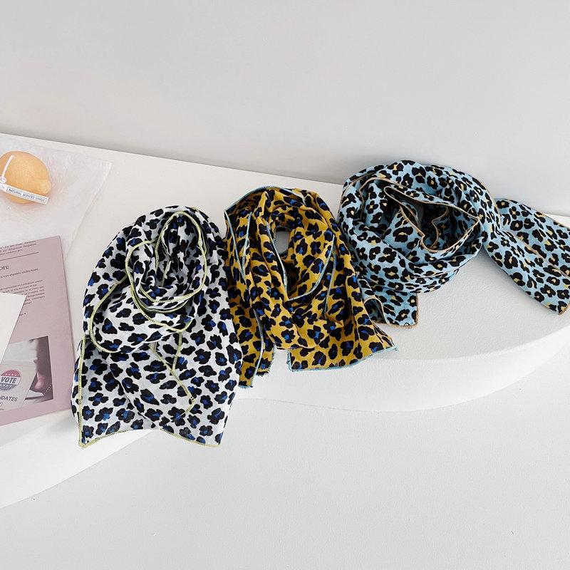 Scarves Autumn Winter Cotton Linen Leopard Kids Scarf Korean Soft Thin For Girl Boys Children Accessories Wholesale Drop
Scarves Autumn Winter Cotton Linen Leopard Kids Scarf Korean Soft Thin For Girl Boys Children Accessories Wholesale Drop