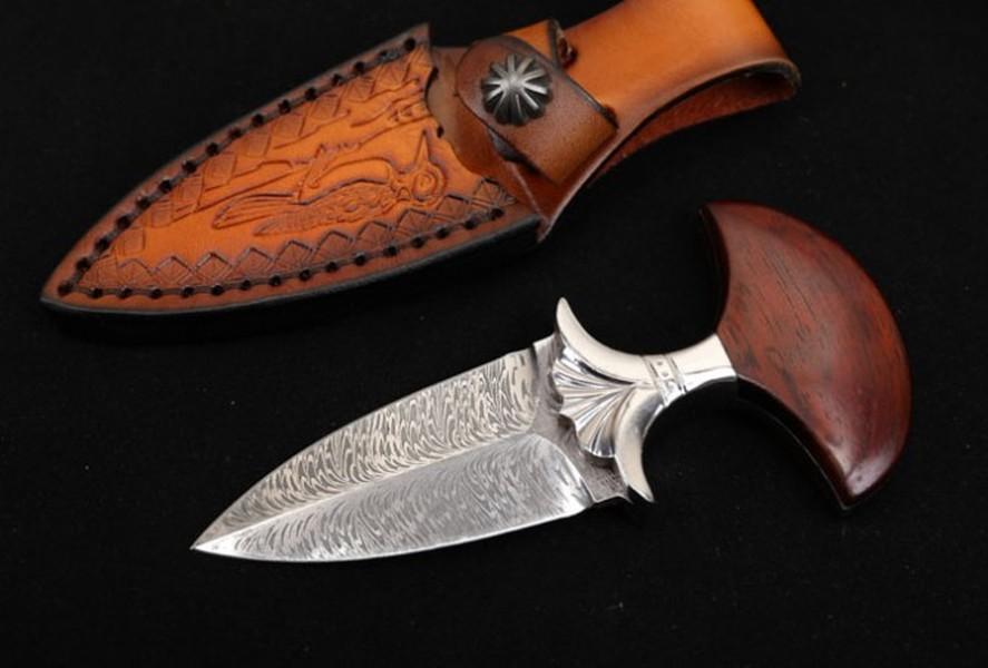 Rich Push Knife Hand Stab Thorn D2 Blade Yellow sandalwood Handle Camping Tactical EDC Survival Tool Knives Xmas Gift a3826
Rich Push Knife Hand Stab Thorn D2 Blade Yellow sandalwood Handle Camping Tactical EDC Survival Tool Knives Xmas Gift a3826