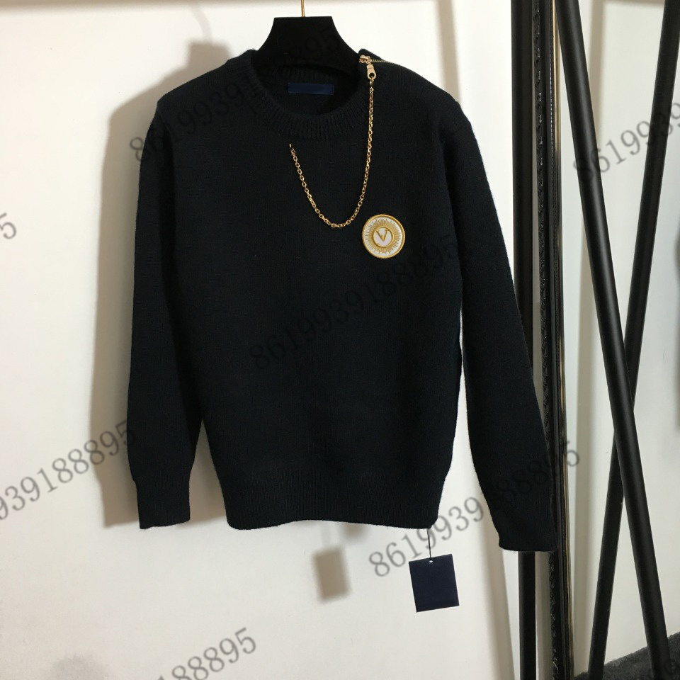 Women' Sweaters 2021FW brand designer female knitted christmas sweater jacket winter pullover for women Embroidered letters shoulderchains zipper long sleeve, 07
Women' Sweaters 2021FW brand designer female knitted christmas sweater jacket winter pullover for women Embroidered letters shoulderchains zipper long sleeve, 07