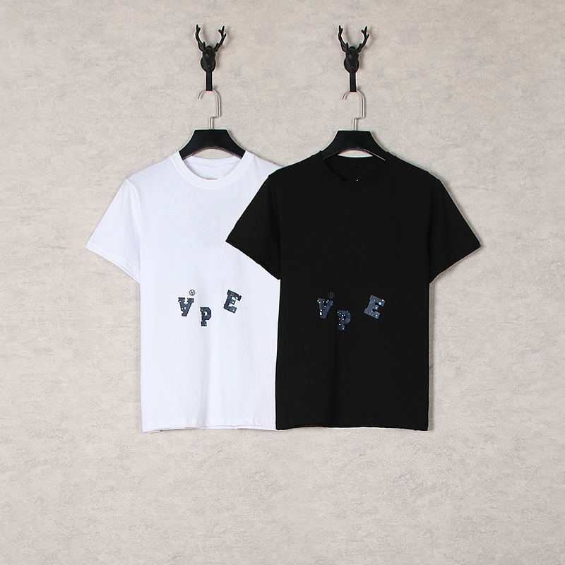 2021 Newest Mens Women Designers T Shirt Fashion Men S Casual Tshirt Man Clothing Street Designer Shorts Sleeve Tees Clothes Tshirts, White
2021 Newest Mens Women Designers T Shirt Fashion Men S Casual Tshirt Man Clothing Street Designer Shorts Sleeve Tees Clothes Tshirts, White