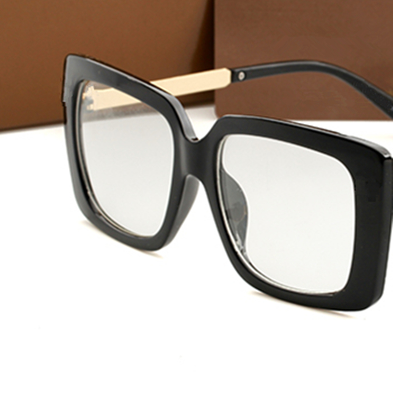 Men Square Frame Sunglasses Uv Protection Fashion Ladies Brand Designer Glasses 4 Color With Box
Men Square Frame Sunglasses Uv Protection Fashion Ladies Brand Designer Glasses 4 Color With Box
