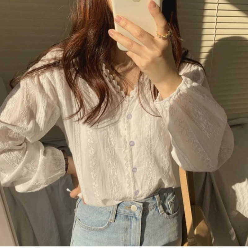 WOMENGAGA Korean V-neck Lace Splicing Shirt Women's Summer Tops Loose Long Sleeve Blouse White Women Top 83S7 210603
WOMENGAGA Korean V-neck Lace Splicing Shirt Women's Summer Tops Loose Long Sleeve Blouse White Women Top 83S7 210603