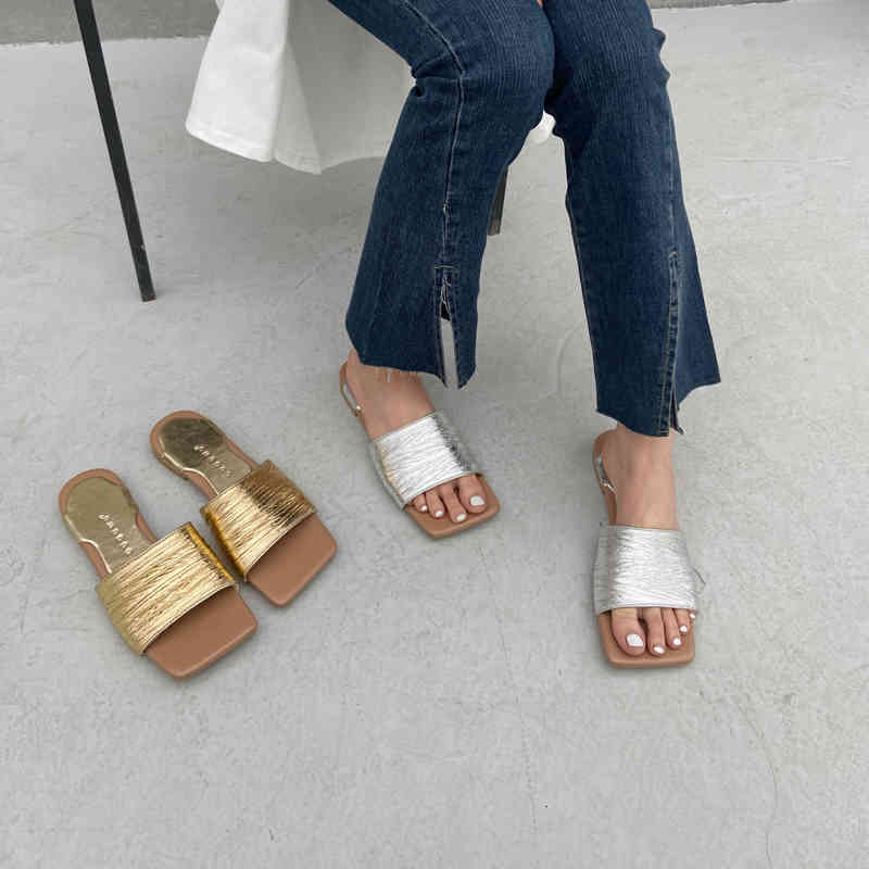 Slippers 2021 Summer Open Toe Women Comfortable Flats Heeled Gold/Silver Ladies Slides Slip On Beach Shoes Woman PQJL
Slippers 2021 Summer Open Toe Women Comfortable Flats Heeled Gold/Silver Ladies Slides Slip On Beach Shoes Woman PQJL