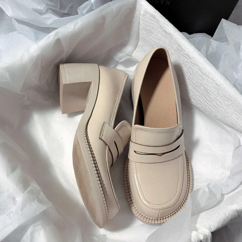 Dress Shoes Black Platform Women's Loafers 2021 Spring Pumps Footwear Designer Heels Woman Sneakers Party Ladies
Dress Shoes Black Platform Women's Loafers 2021 Spring Pumps Footwear Designer Heels Woman Sneakers Party Ladies