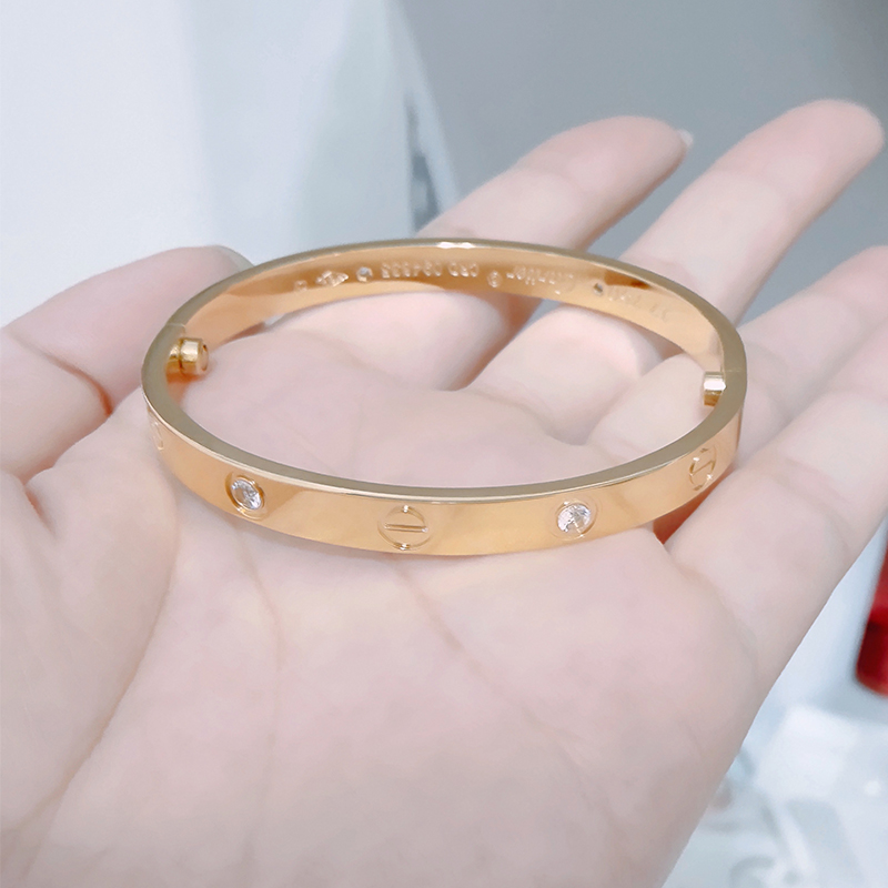 Designer High quality Stone Bangle stainless steel Love Bracelets silver rose gold for Women Men Screw Screwdriver Bracelet Couple Jewelry W, Black
Designer High quality Stone Bangle stainless steel Love Bracelets silver rose gold for Women Men Screw Screwdriver Bracelet Couple Jewelry W, Black
