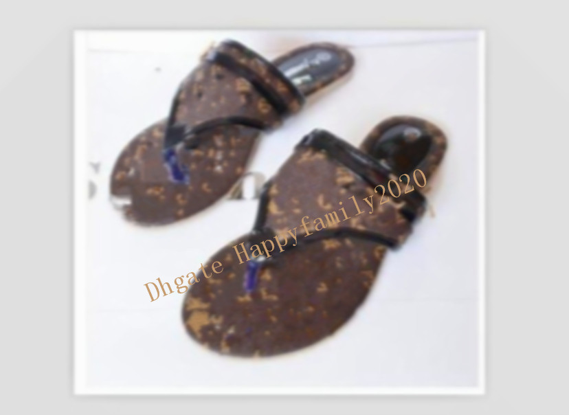 2022 Newest Release Luxury Leather Platform Pool Pillow Slipper Thong Sandals Cutout Sandal Flat Calfskin Bow Spikes Slippers Discount Price, Gold
2022 Newest Release Luxury Leather Platform Pool Pillow Slipper Thong Sandals Cutout Sandal Flat Calfskin Bow Spikes Slippers Discount Price, Gold
