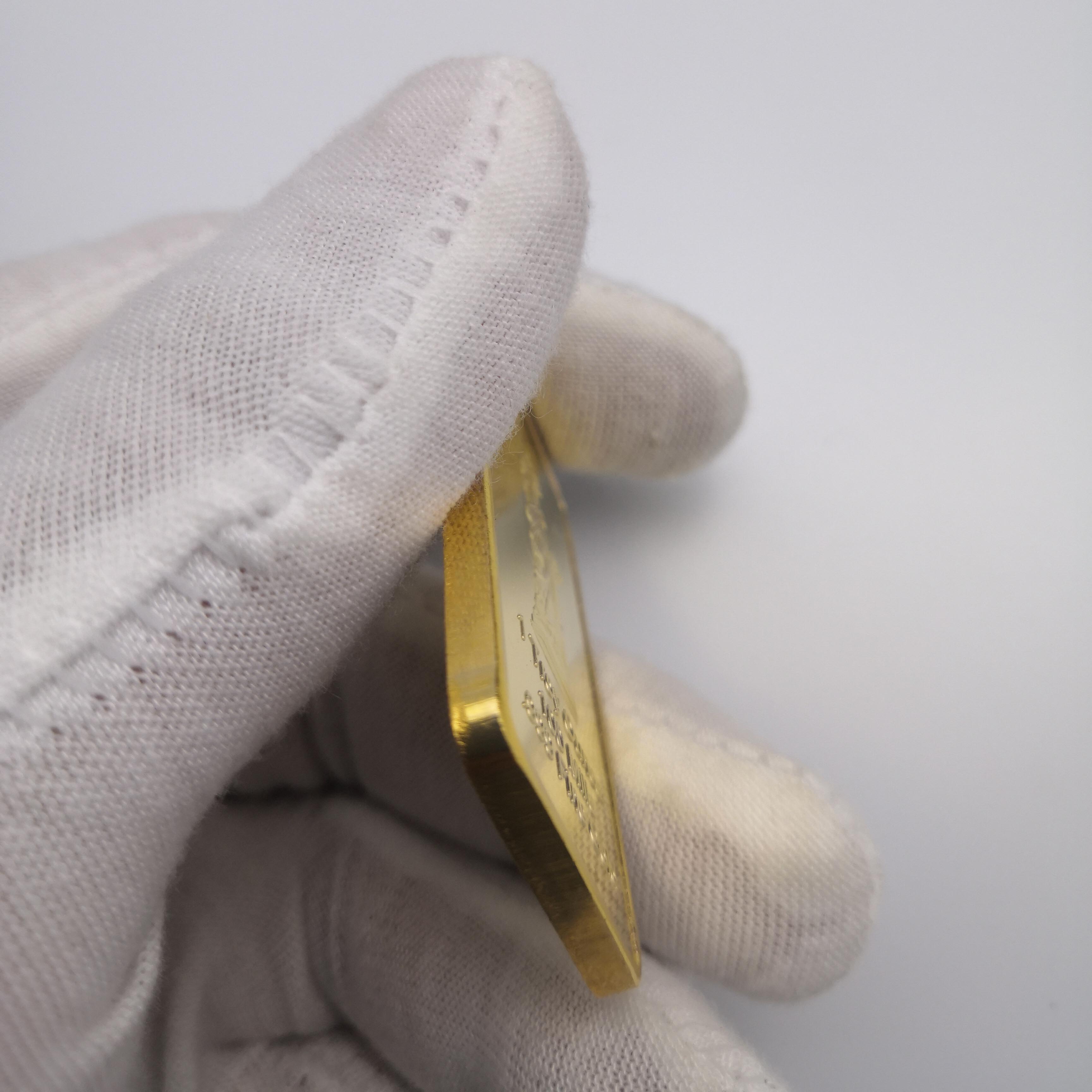 Statue of Liberty gold bar Lighthouse American gift Eagle plated real gold cube nugget collection play with commemorative coins
Statue of Liberty gold bar Lighthouse American gift Eagle plated real gold cube nugget collection play with commemorative coins